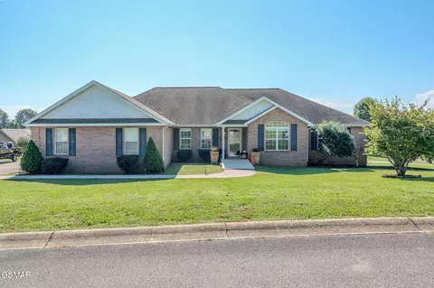 542 Southview Cir, Kodak, TN 37764