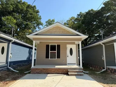 321 S Gentry St, Tullahoma, TN 37388