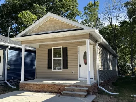 321 S Gentry St, Tullahoma, TN 37388