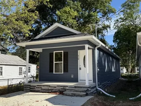 319 Gentry St, Tullahoma, TN 37388