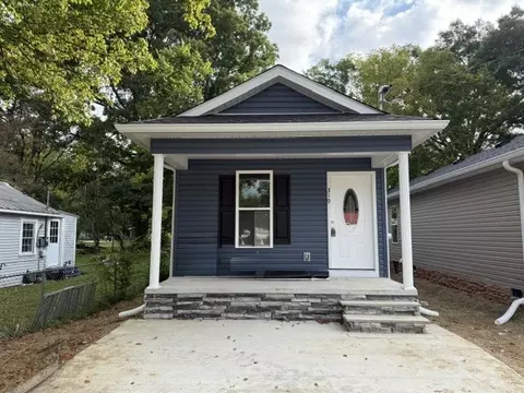 319 Gentry St, Tullahoma, TN 37388