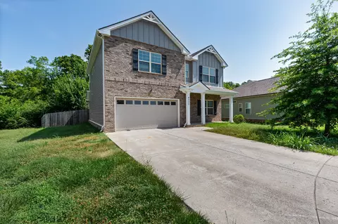 4022 Ella Cook Cir, Murfreesboro, TN 37129