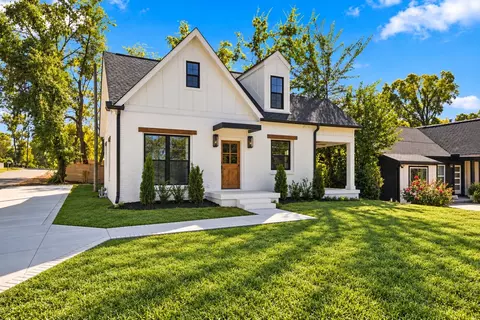 1417 Montgomery Ave, Nashville, TN 37207