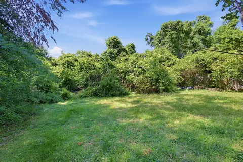 Exterior - 1440 E Cedar Ln, Madison, TN 37115 photo 4 of 4