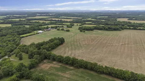 2784 Darnell Rd, Lewisburg, TN 37091