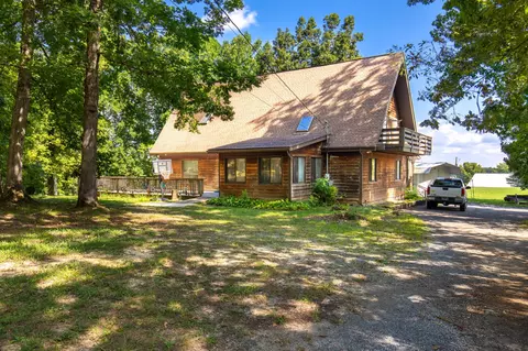 115 Heritage Ln, Sevierville, TN 37876