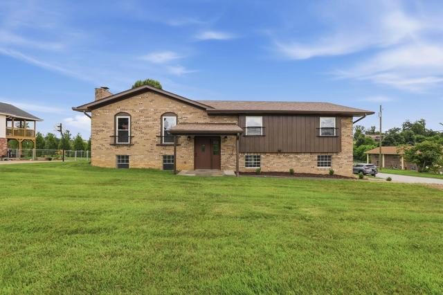 2802 Saint Lawrence Rd, Chattanooga, TN 37421