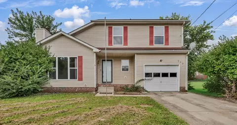 312 Broadmore Dr, Clarksville, TN 37042