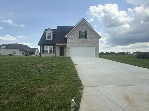 3300 Curie Cir, Christiana, TN 37037