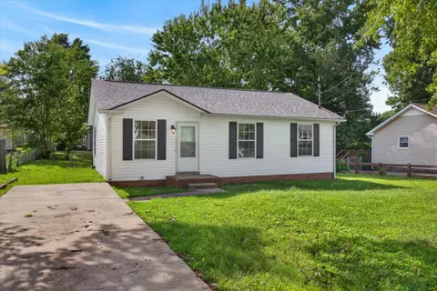 572 Lorie Ln, Clarksville, TN 37042