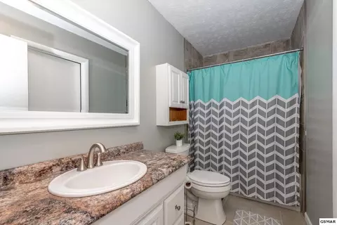 185 Cedar Cir, Powell, TN 37849 photo 13