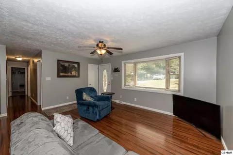 185 Cedar Cir, Powell, TN 37849 photo 7