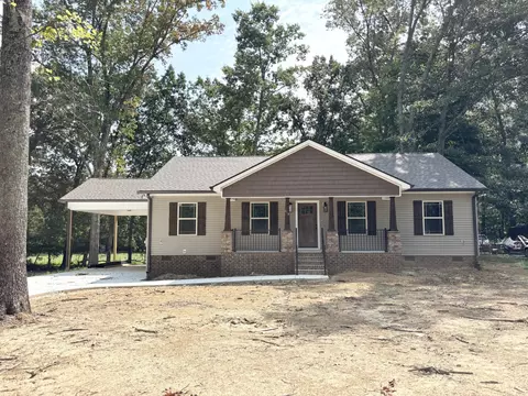 614 Wanda Ln, Tullahoma, TN 37388