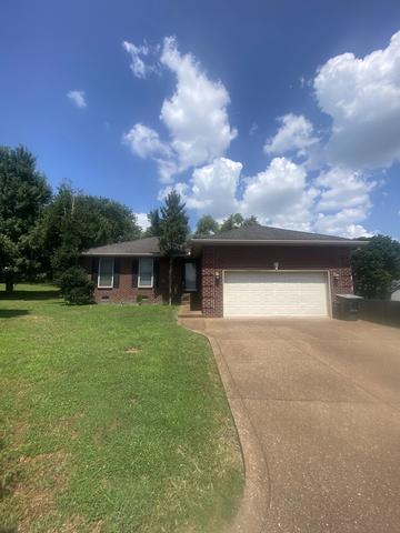 202 Oxford Pl, Gallatin, TN 37066