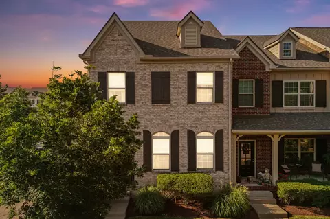 1636 Shadow Green Dr, Franklin, TN 37064