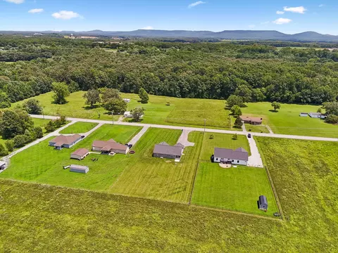 View/Area - 731 N Main St, Morrison, TN 37357 photo 9 of 11