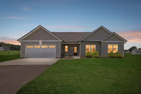 Exterior - 731 N Main St, Morrison, TN 37357 photo 14 of 14
