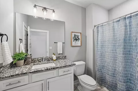 Bath - 731 N Main St, Morrison, TN 37357 photo 3 of 3