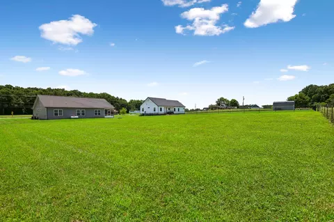 Exterior - 731 N Main St, Morrison, TN 37357 photo 12 of 14