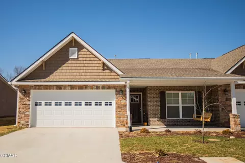 728 Snowflower Cir #11, Pigeon Forge, TN 37863