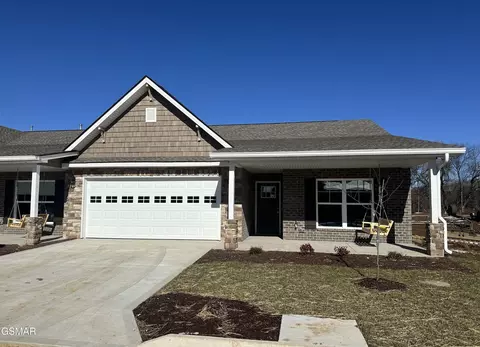 966 Juneberry Ln #112, Pigeon Forge, TN 37863