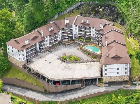 616 Turkey Nest Rd #311, Gatlinburg, TN 37738
