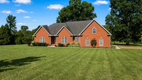 1725 N Lovvorn Rd, Christiana, TN 37037