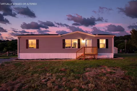 142 Meadow Vw, Pikeville, TN 37367