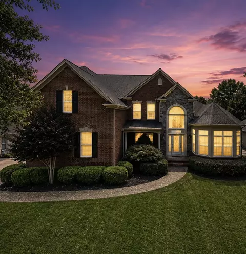 908 Plantation Blvd, Gallatin, TN 37066