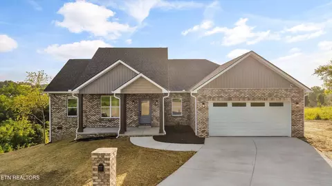 2335 Louisiana Ct, Seymour, TN 37865