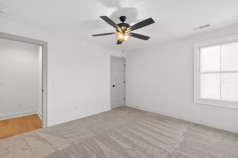 Bedroom - 5541 Sinclair St, Murfreesboro, TN 37127 photo 9 of 11