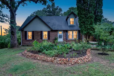 410 Spencer Ln, Clarksville, TN 37042