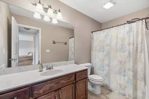 Bath - 503 Polo Ln, Springfield, TN 37172 photo 3 of 3