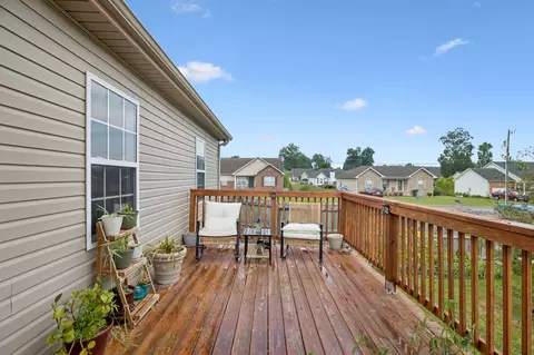 Exterior - 503 Polo Ln, Springfield, TN 37172 photo 4 of 6
