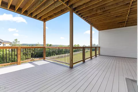 Exterior - 206 Eagle View Dr, Dandridge, TN 37725 photo 11 of 15