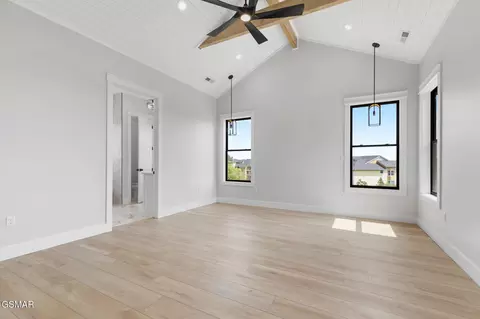 Bedroom - 206 Eagle View Dr, Dandridge, TN 37725 photo 5 of 9
