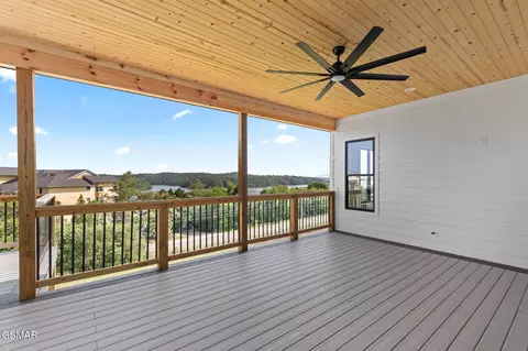 Exterior - 206 Eagle View Dr, Dandridge, TN 37725 photo 5 of 15