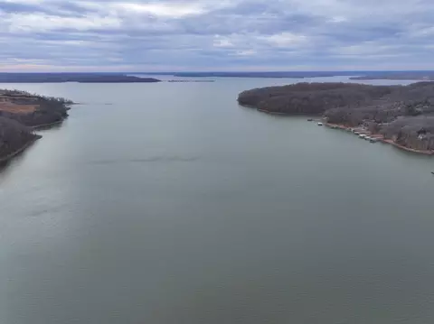 26 River Trace Dr, Dover, TN 37058 photo 8