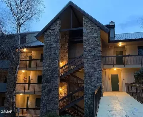 1130 Ski View Dr UNIT 311, Gatlinburg, TN 37738