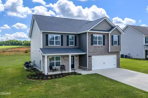 2158 Tributary Dr, Sevierville, TN 37876