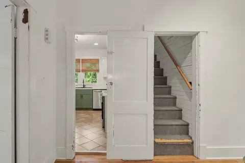 Entry Way - 301 Garner St, Springfield, TN 37172 photo 2 of 2