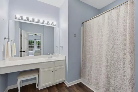 Bath - 3701 Ivanora Dr, Spring Hill, TN 37174 photo 2 of 3