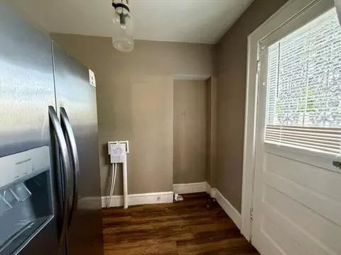 Entry Way - 2325 E 03rd, Chattanooga, TN 37404 photo 1 of 2