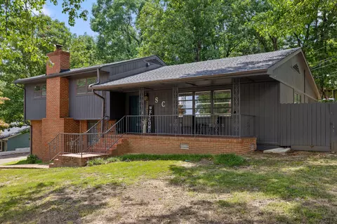 3805 Rollingwood Dr, Chattanooga, TN 37406