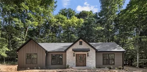 875 Little Leatherwood Rd, Vanleer, TN 37181