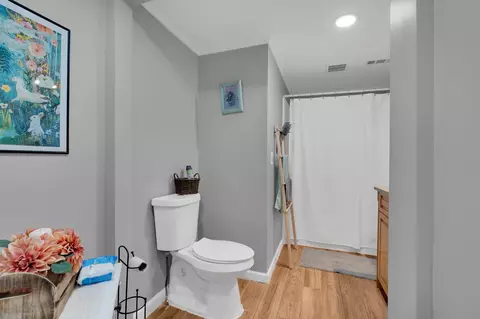 Bath - 408 Spring St, Monteagle, TN 37356 photo 1 of 5