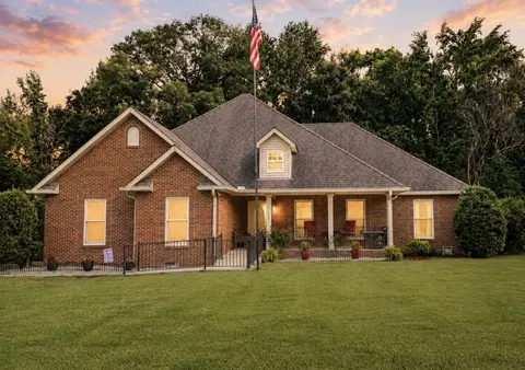 204 Artesa Dr, White House, TN 37188