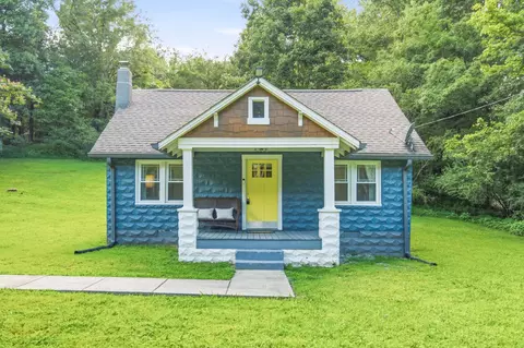 1199 Hillcrest Rd, Dickson, TN 37055