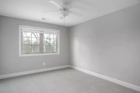 7247 Gregory Dr, Ooltewah, TN 37363 photo 28