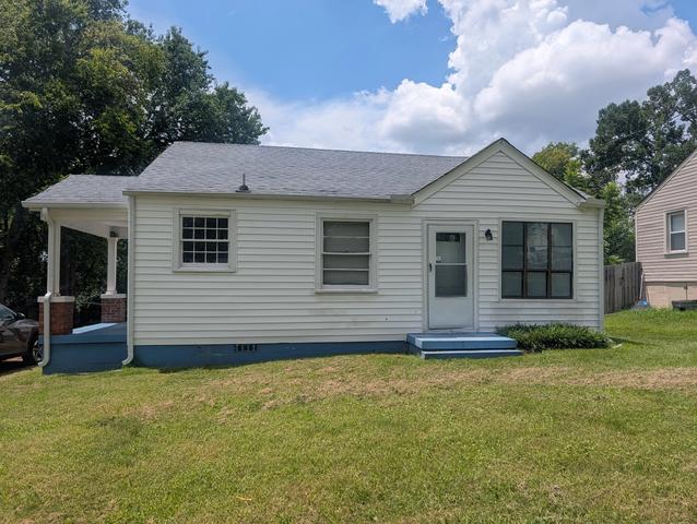 2618 Woodyhill Dr, Nashville, TN 37207
